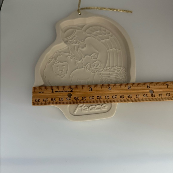 Vintage Longaberger Pottery cookie mold. Peace 1993. - Picture 4 of 4